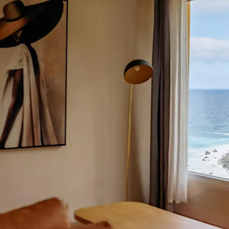 House With An Ocean View 度假居 *