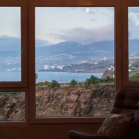 House With An Ocean View San Juan de la Rambla
